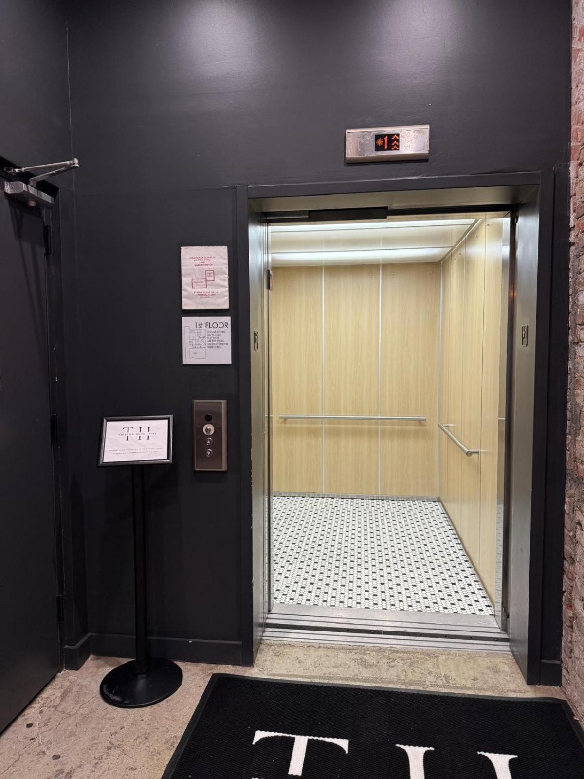 Tribeca Hotel Fidi New York City Exterior photo
